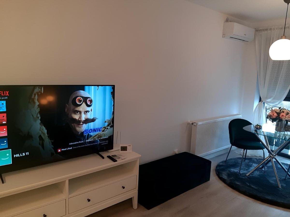 Mia Plus!! Self Check-In!! Бухарест Экстерьер фото